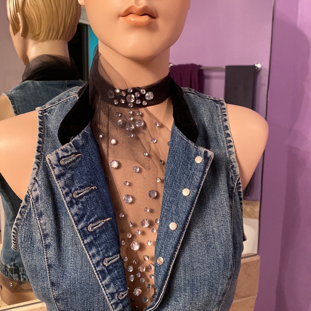 Denim Vintage Vest - Velvet collar and Very Sexy